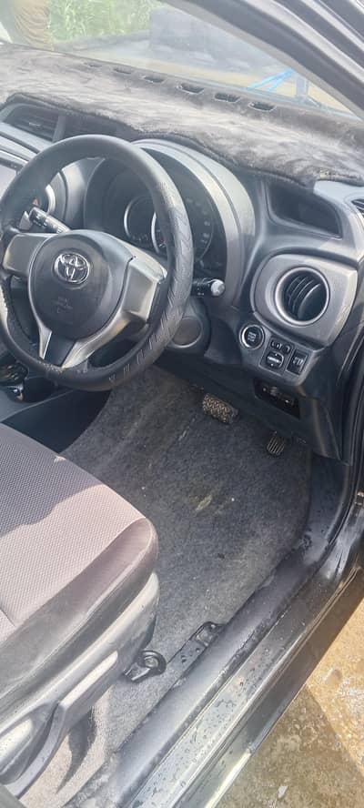 Toyota Vitz 2013 push strt