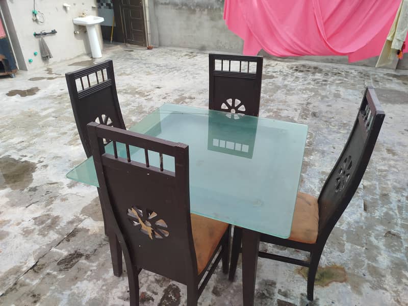 Dinning Table 4 Seater 2