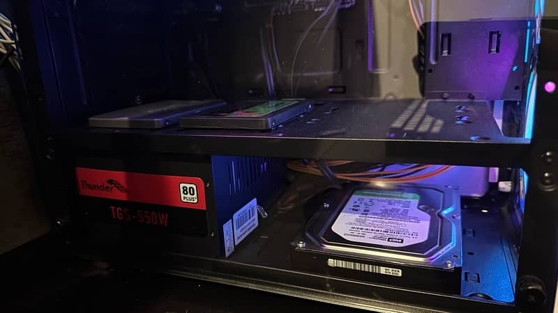 Complete Gaming PC Setup 5