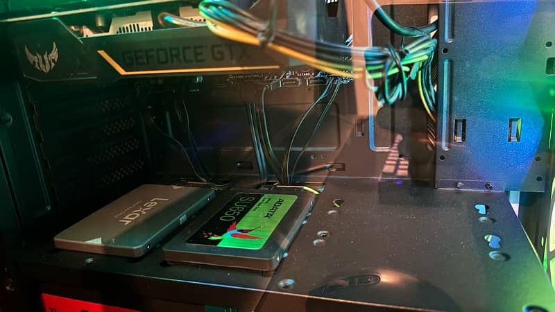 Complete Gaming PC Setup 7
