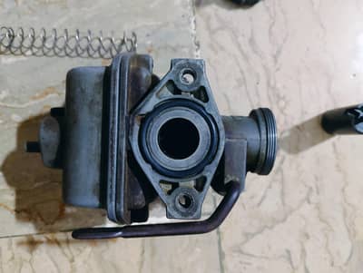 CD 70 carburetor
