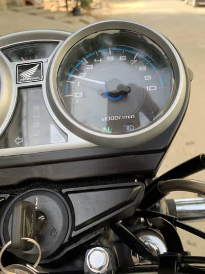 Honda 150 urgent sale golden number