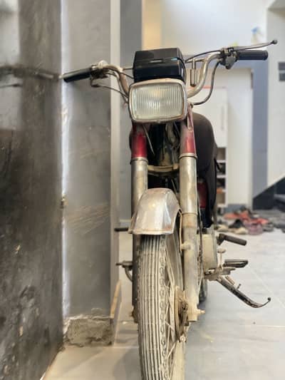 Honda cd70 bike candition 10/10