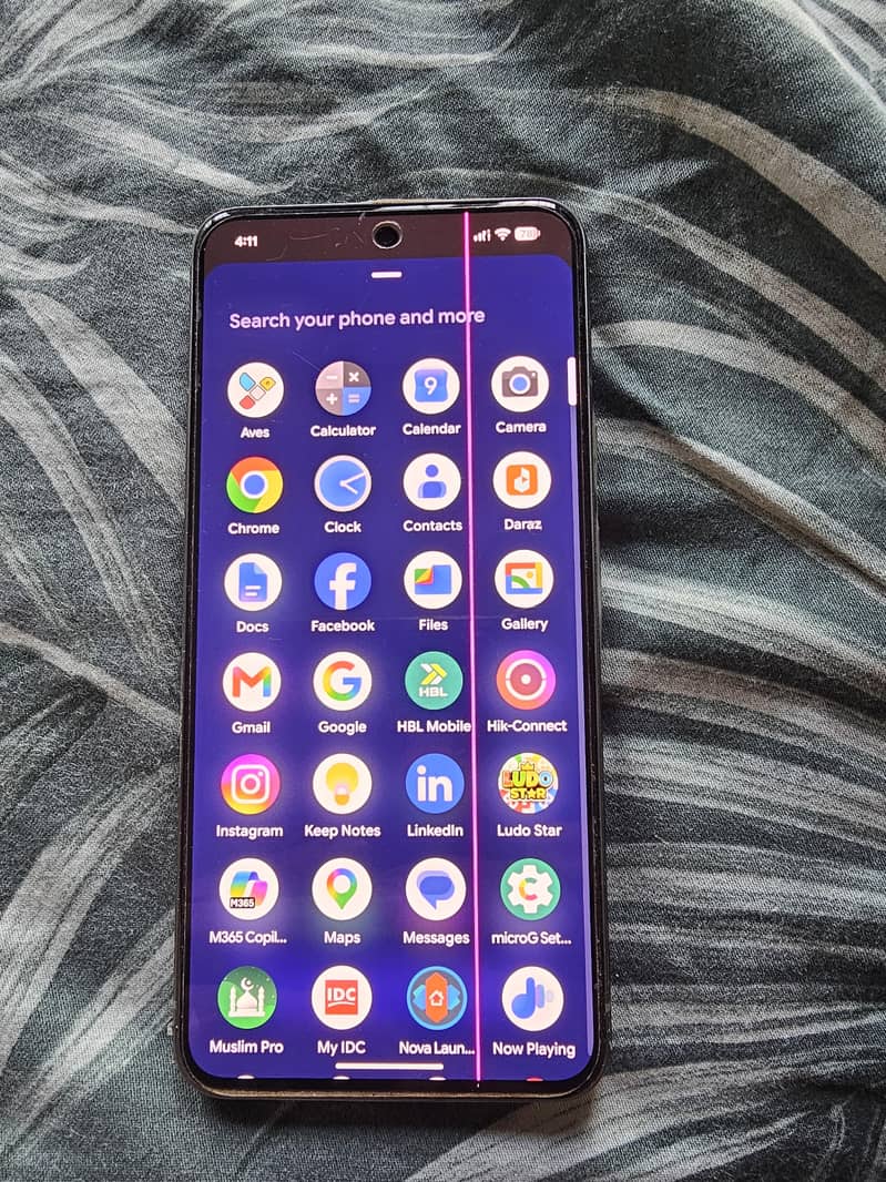 Google Pixel 8. 4