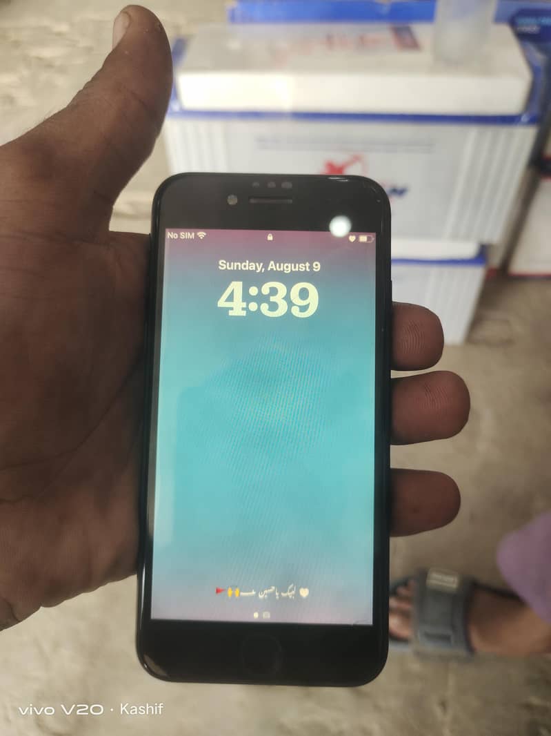 Apple iPhone SE 2020 3