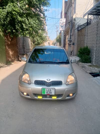 Toyota Vitz 2004
