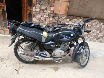 Suzuki 150 gs 2018