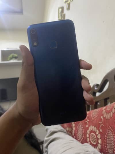 Infinix Hot 8 Lite