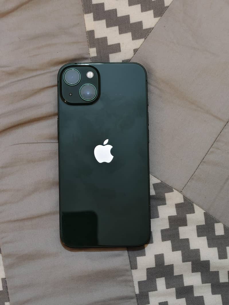 Apple iPhone 13 1