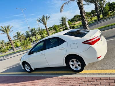 Toyota Corolla 2015