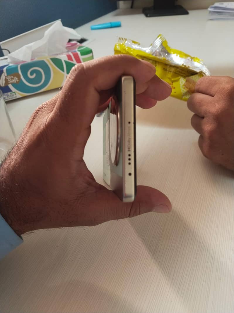 Tecno CAMON 30 2