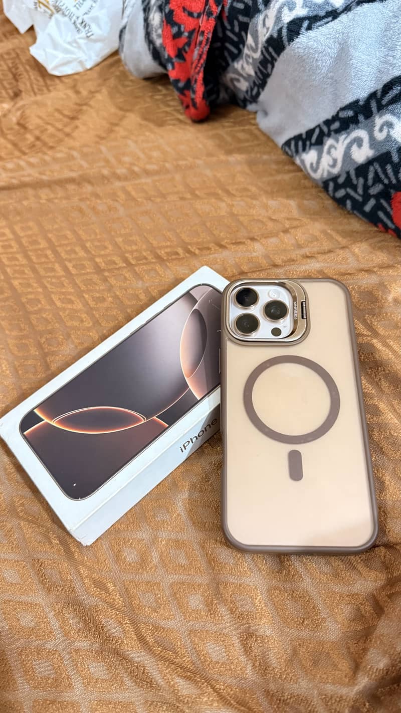 Apple iPhone 16 Pro Max 6