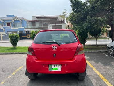 Toyota Vitz 2013