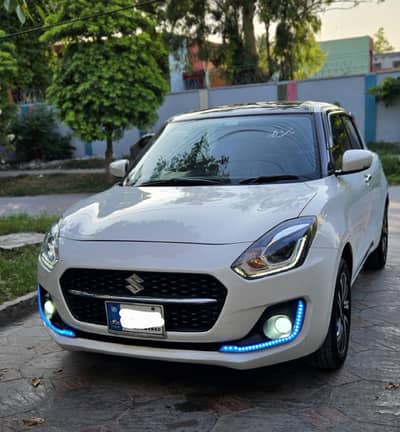 Suzuki Swift GLX 2023