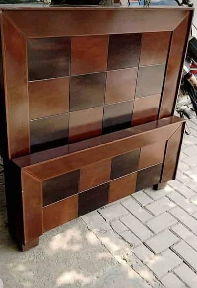 Single bed