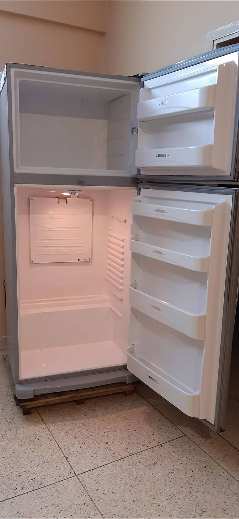 Dawlance Full size fridge 3