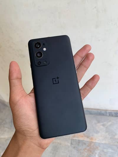 One Plus 9 Pro5g