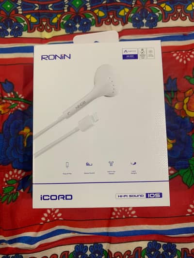 IOS HANDFREE RONIN R-825