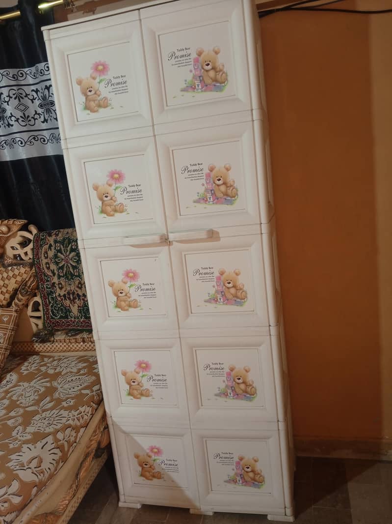 cupboard 1