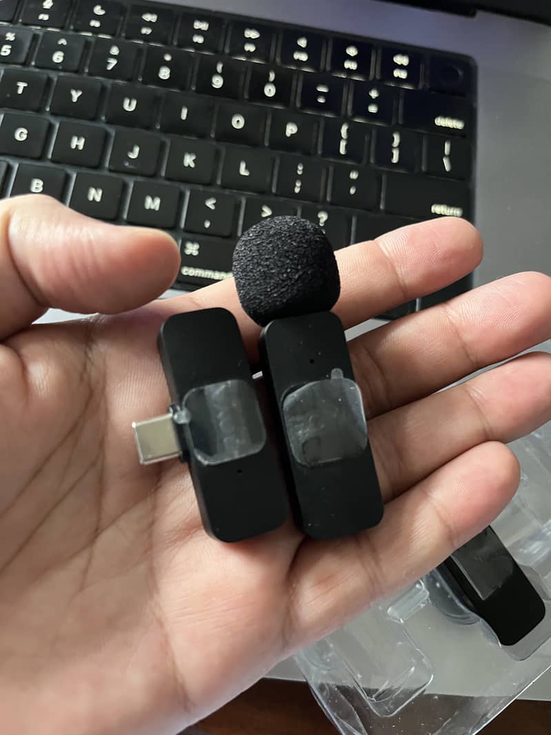 Boya wireless mic v20 2