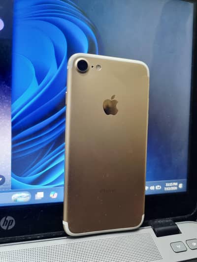 Apple iPhone 7