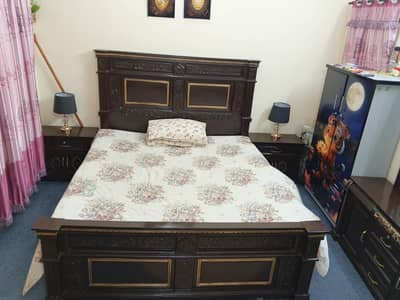 Full Solid wood king size bed set