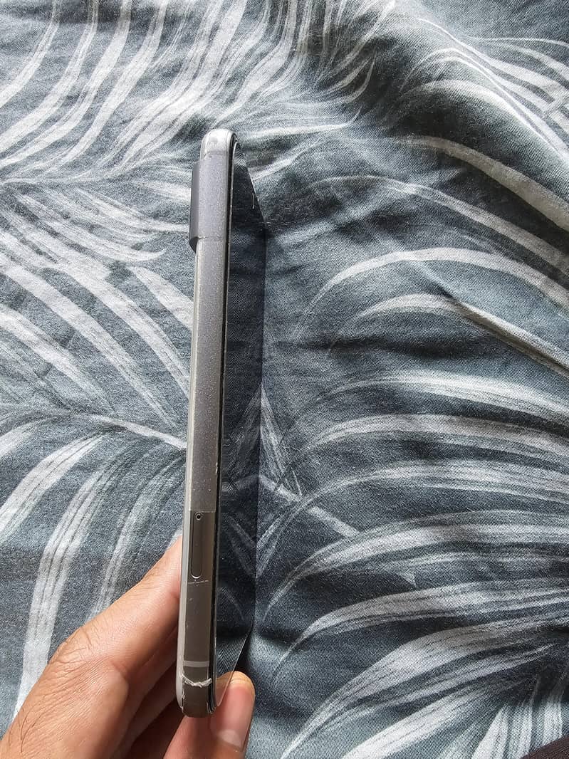 Google Pixel 8 3