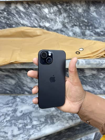 Apple iPhone 15