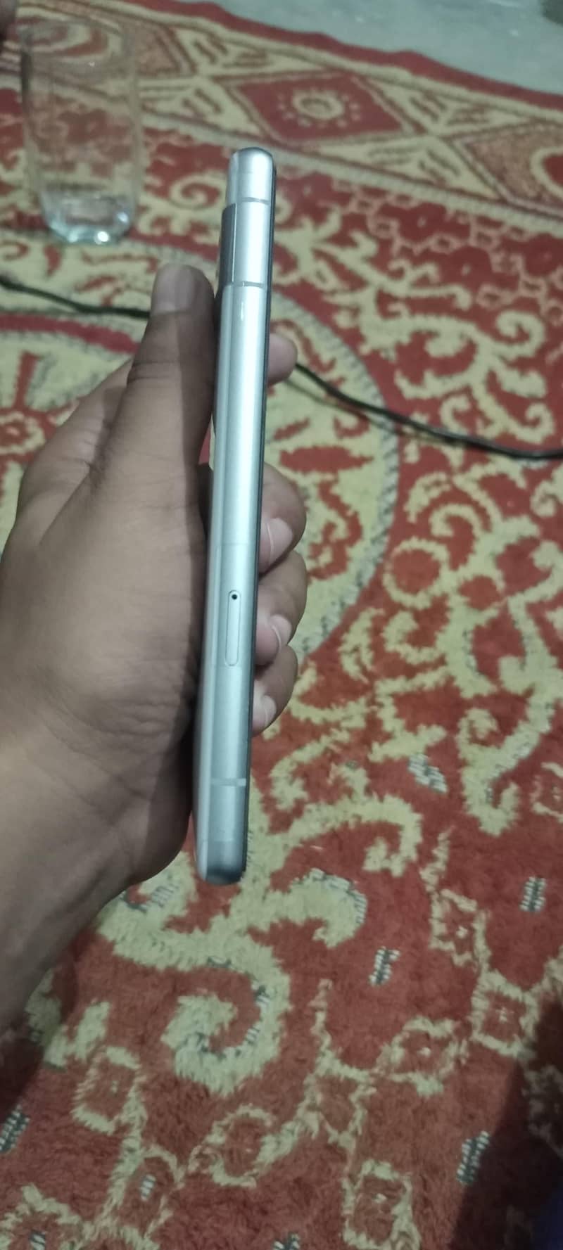Google Pixel 7a 1
