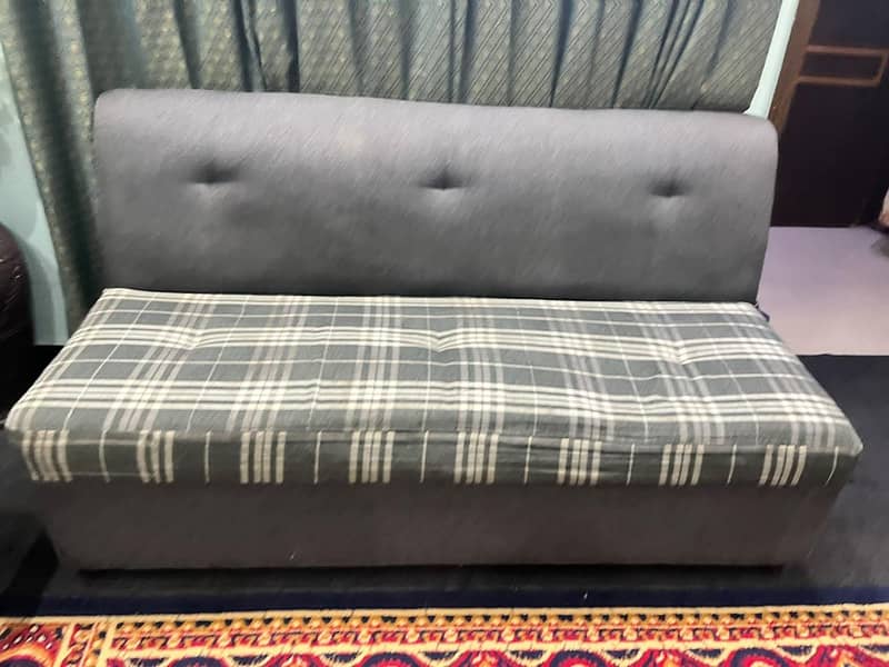 5 seater sofa 3