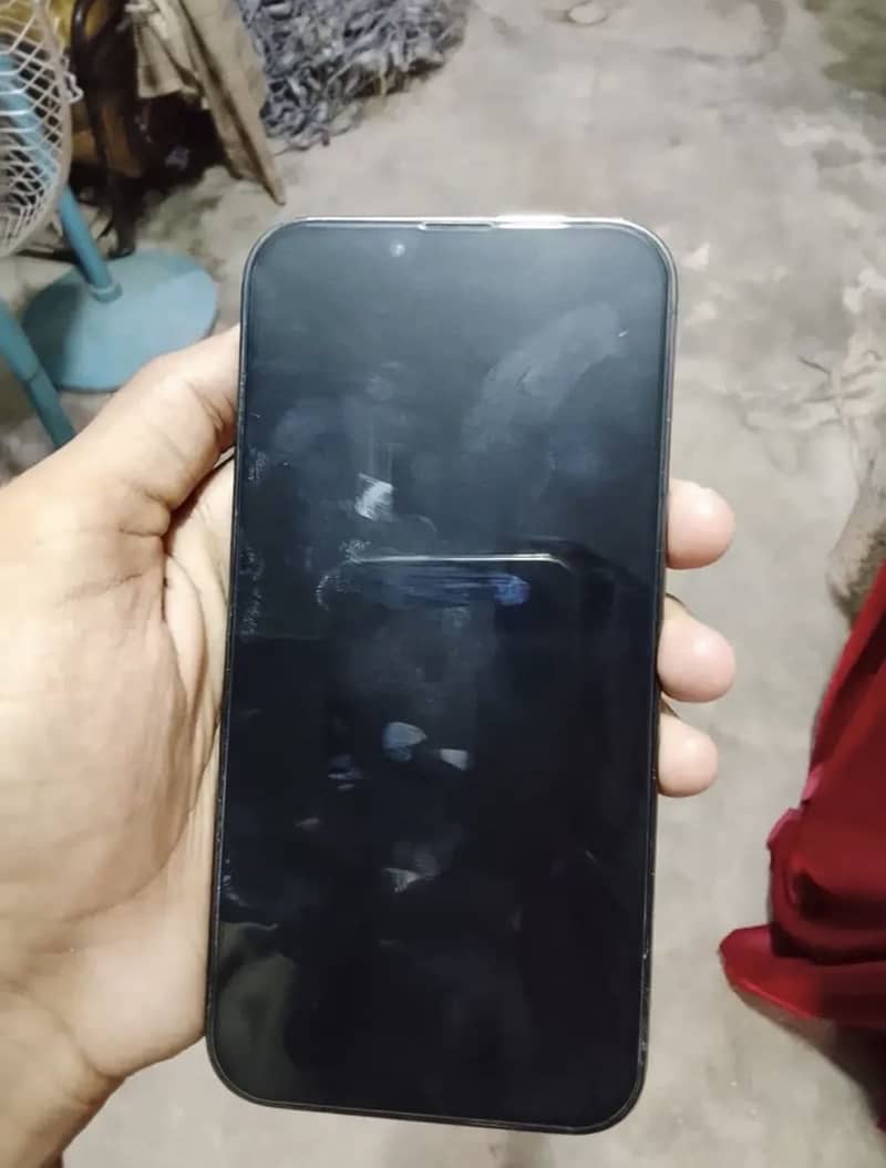 Apple iPhone 13 Pro 1