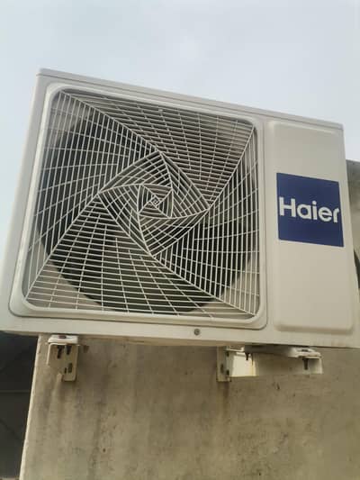 Haier Ac inverter Ac one year Use