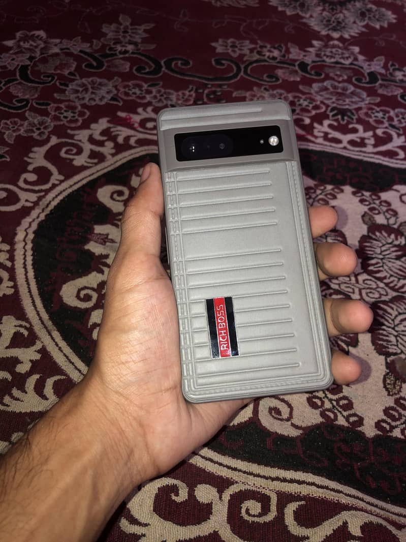 Google Pixel 7 6