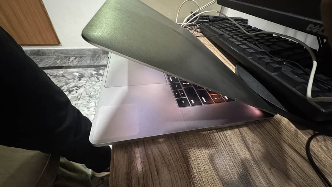 MacBook Pro 2017 Core i7 1