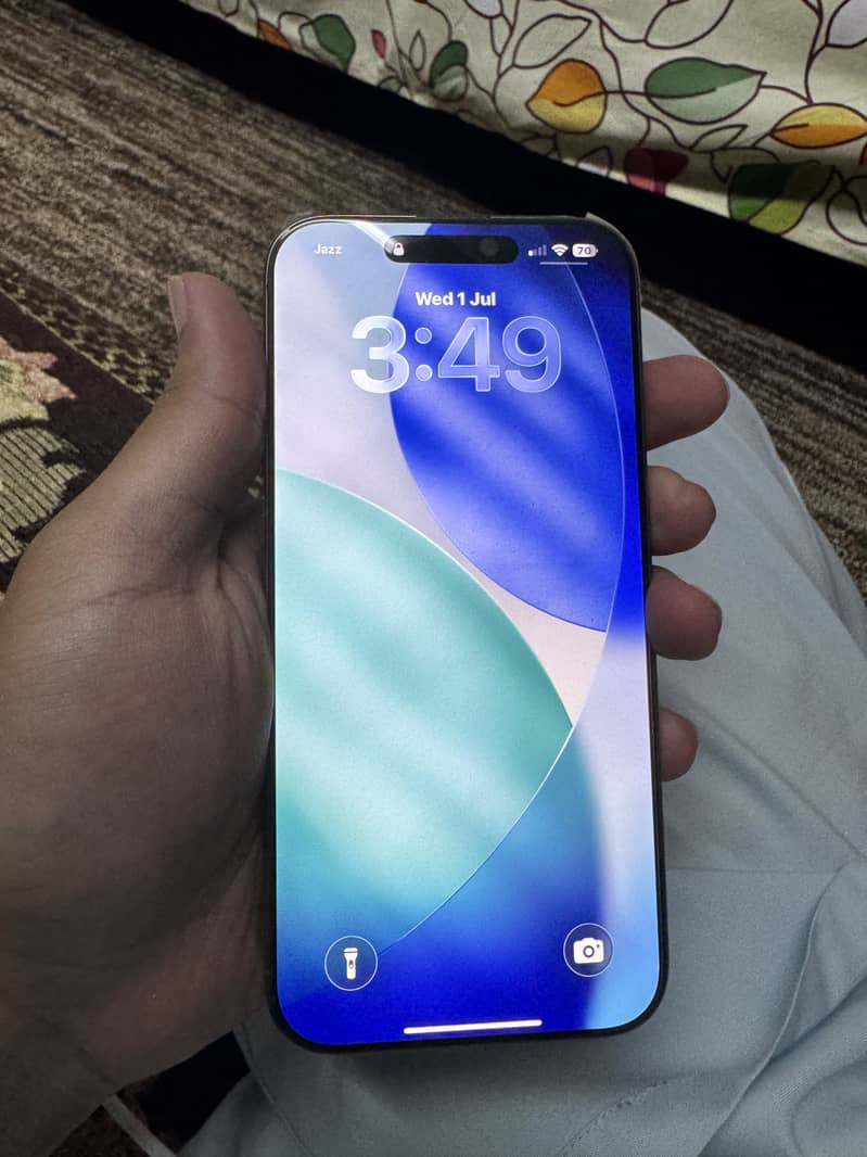 Apple iPhone 16 Pro Max 7