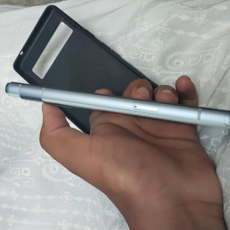 Google Pixel 7a 1