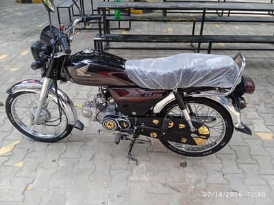 bike condition 10 bye 10 engine all ok model 25