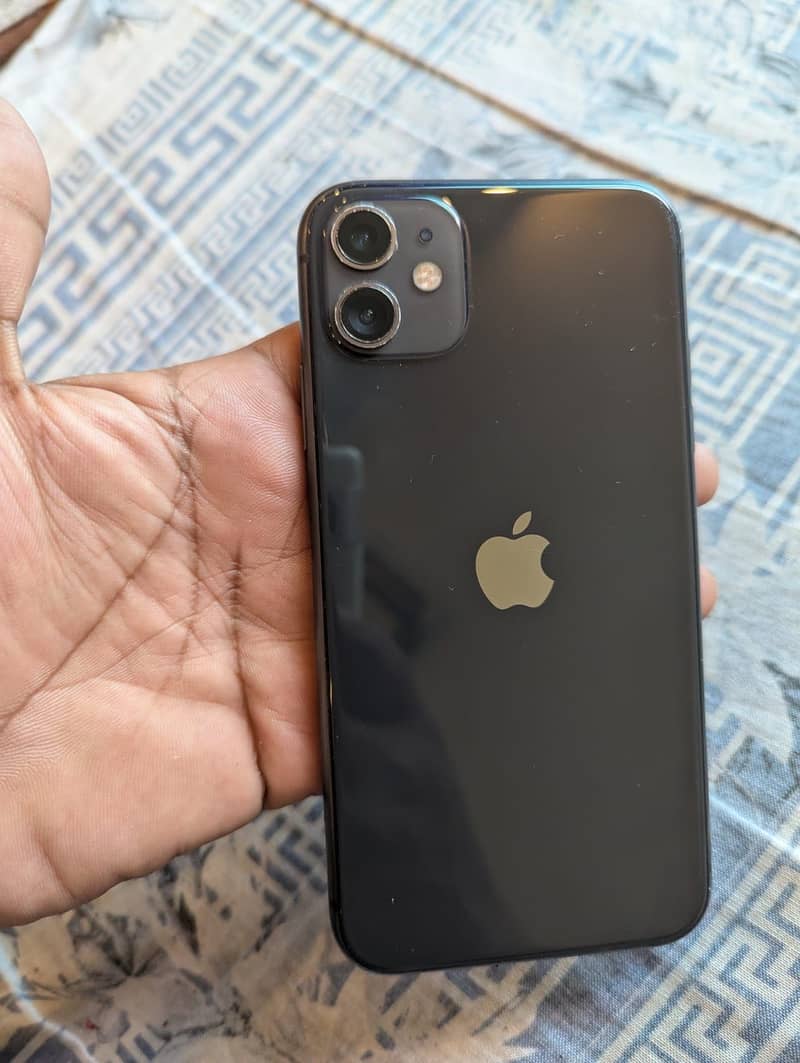 Apple iPhone 11 0