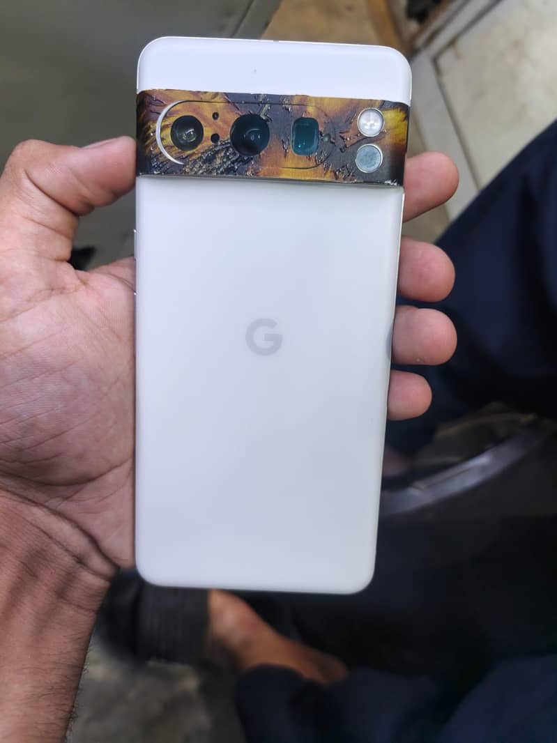 Google Pixel 8 Pro 0