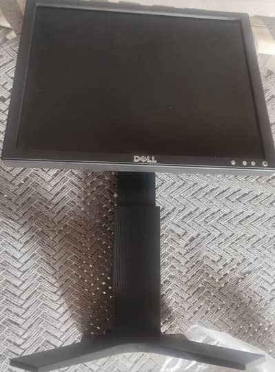 Computer Monitor Lcd 18 Inch
