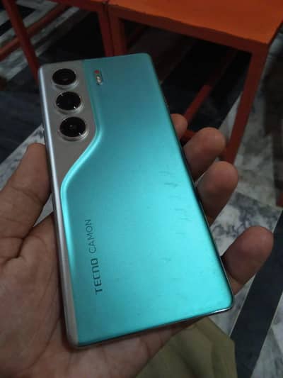 Tecno CAMON 40 Pro
