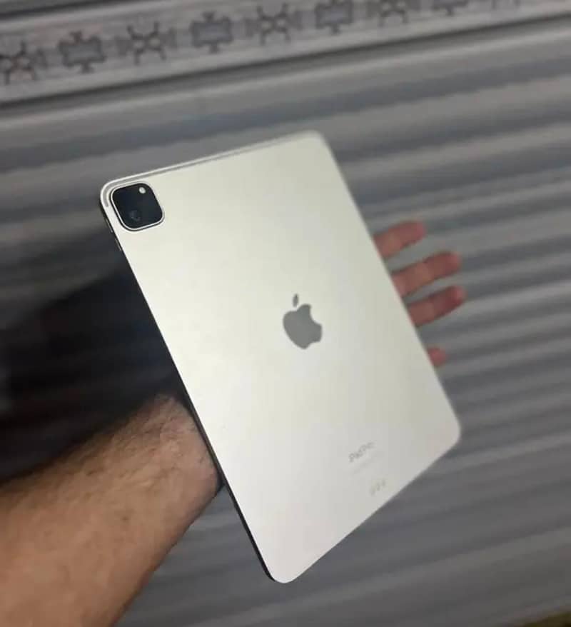 iPad pro M1 0