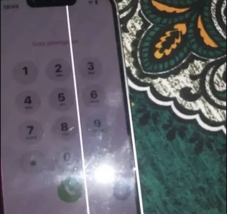 iPhone 13 0