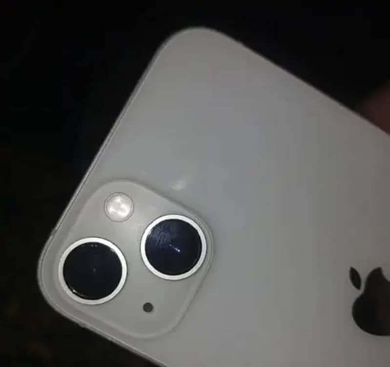 iPhone 13 1