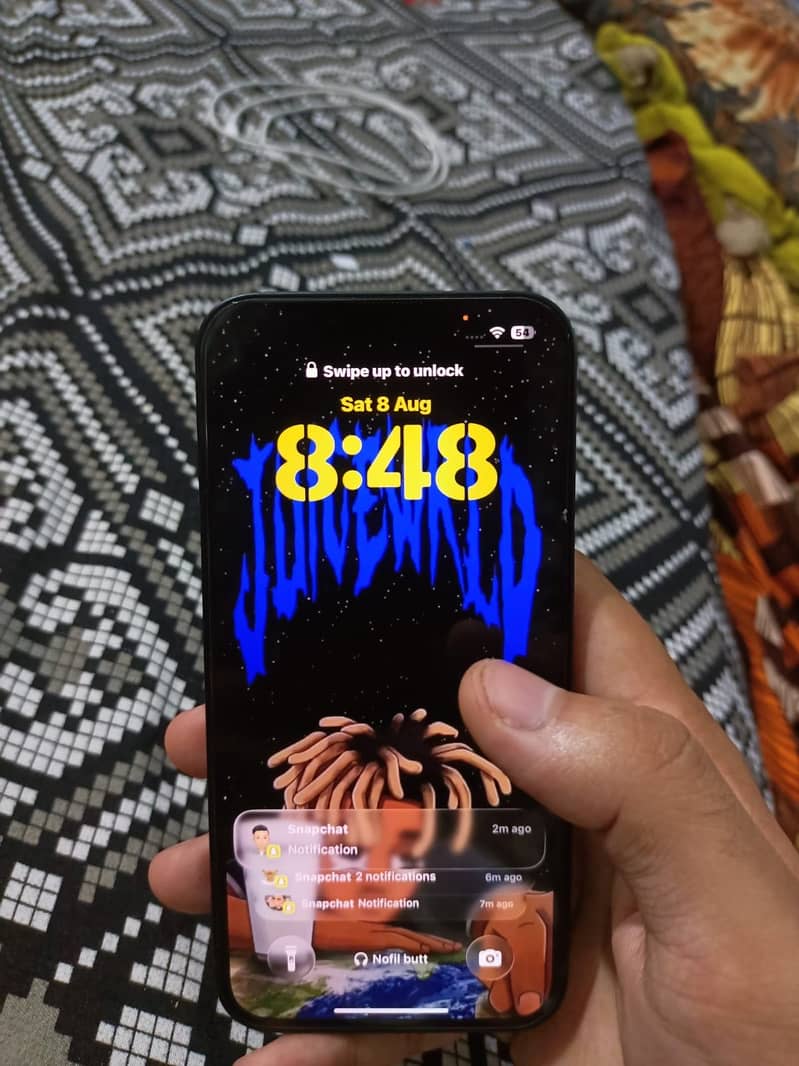iPhone 13 7