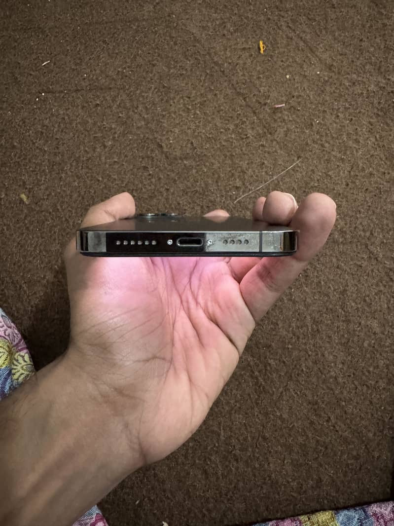 Apple iPhone 12 Pro Max 5