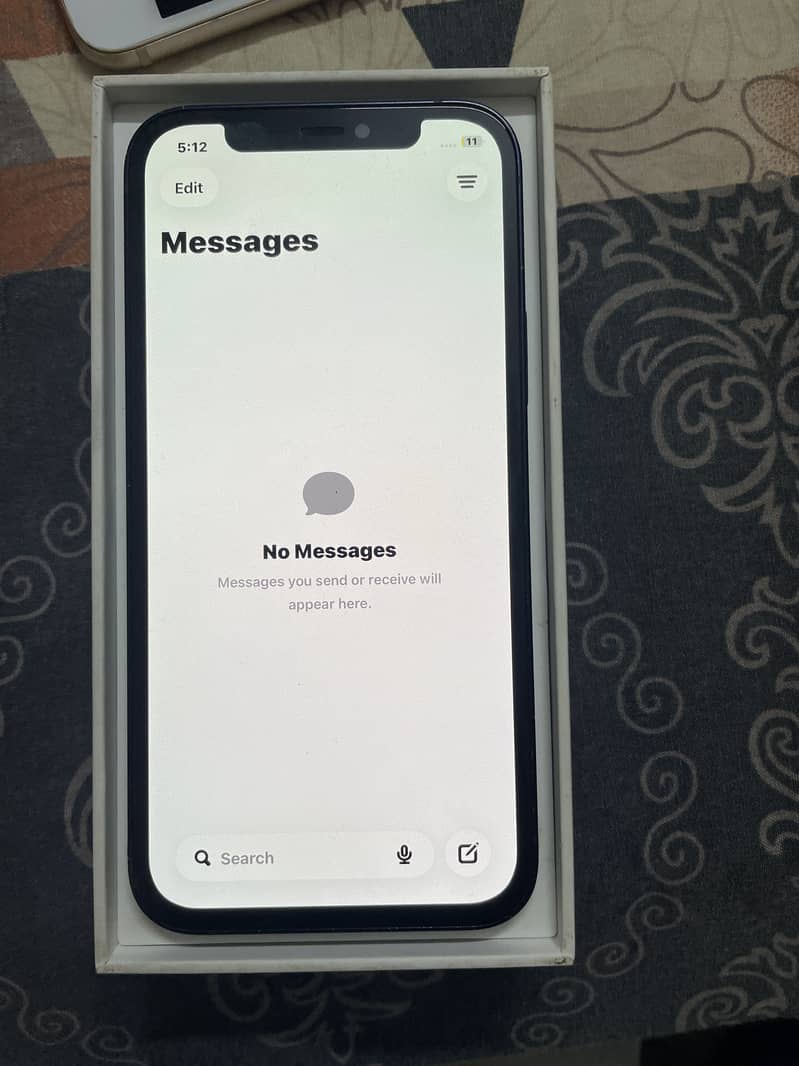 Apple iPhone 12 3
