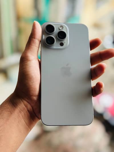 Apple iPhone 15 Pro Max
