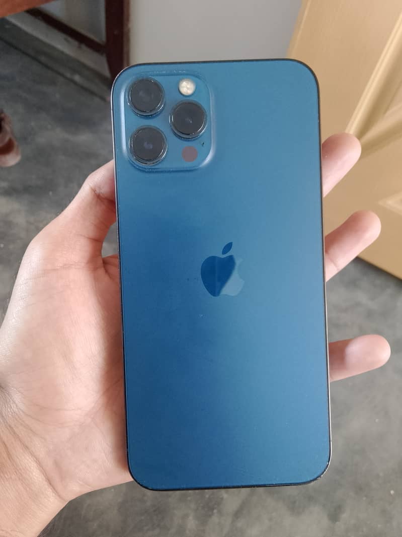 Apple iPhone 12 Pro Max 3