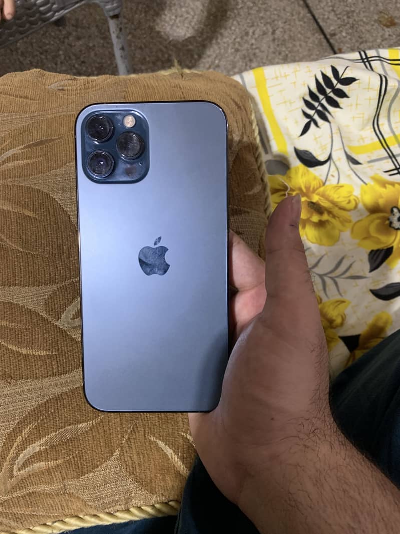 Apple iPhone 12 Pro Max 0